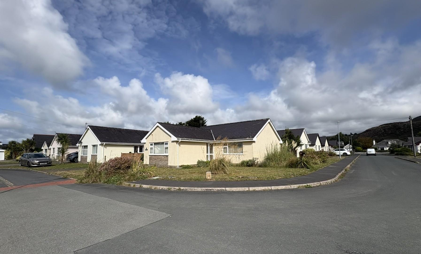 Cefn Y Gader, Morfa Bychan, Porthmadog